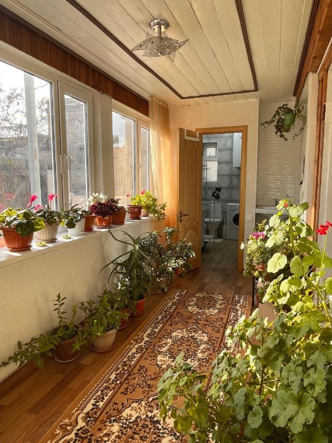 Gulnara Guest House Balykchy Kültér fotó