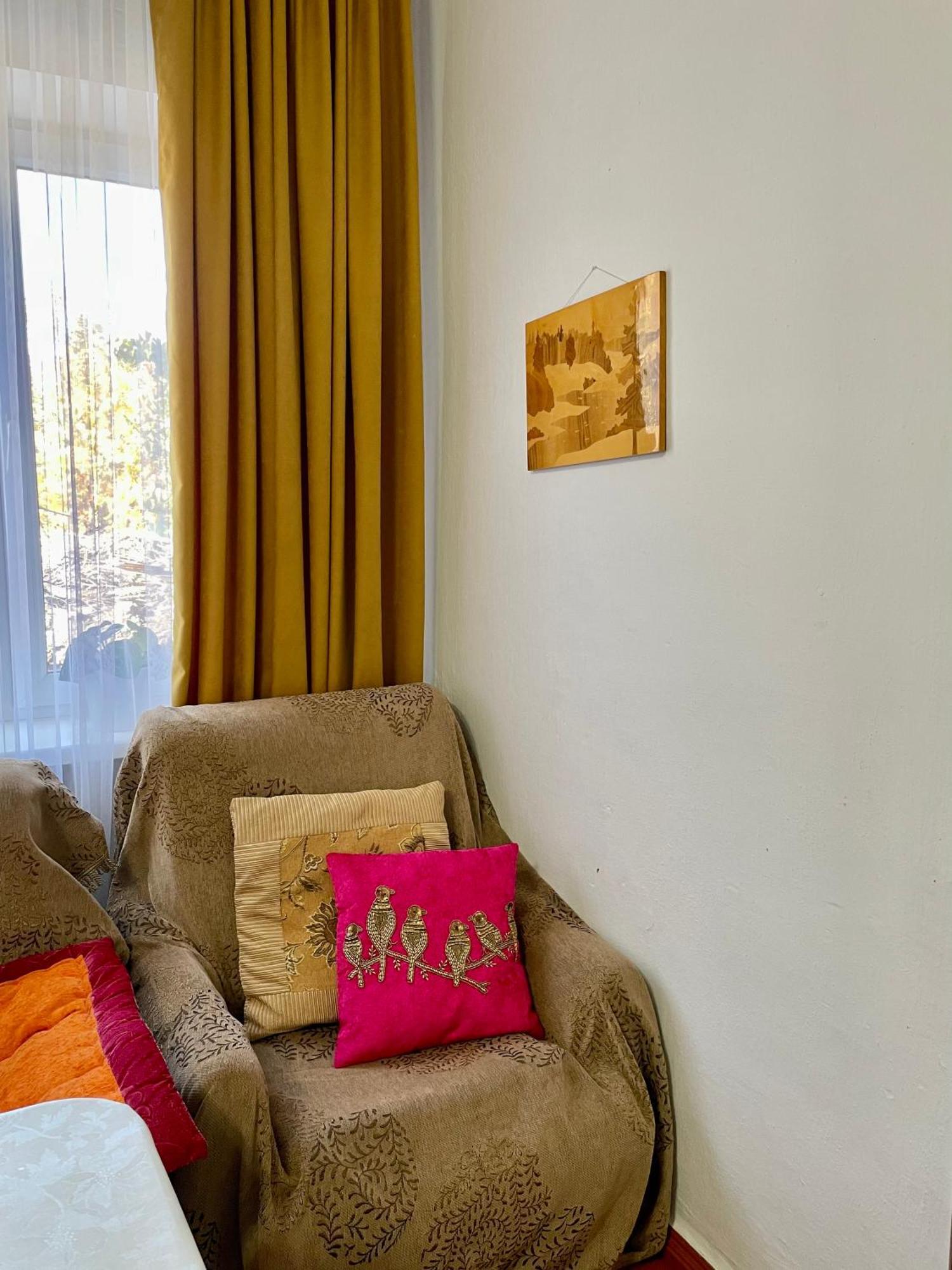 Gulnara Guest House Balykchy Kültér fotó