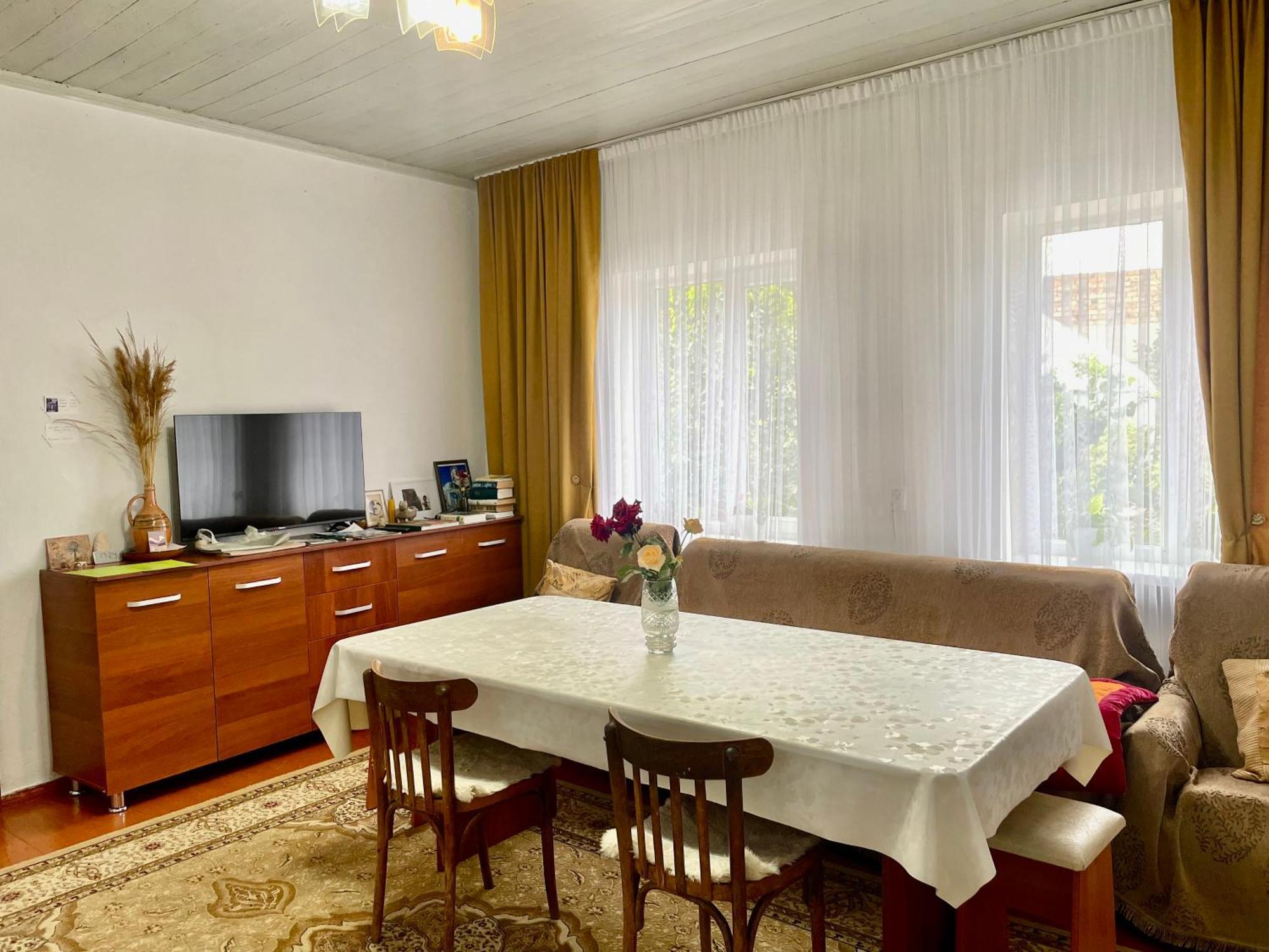 Gulnara Guest House Balykchy Kültér fotó